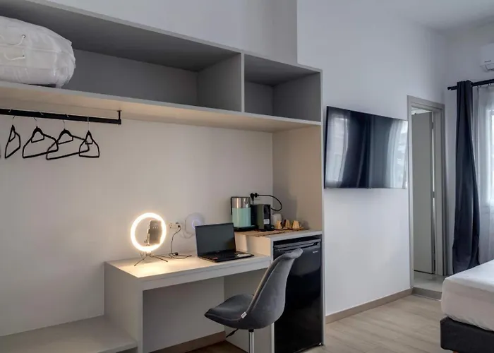 Marion Cozy Apartament Ermupoli